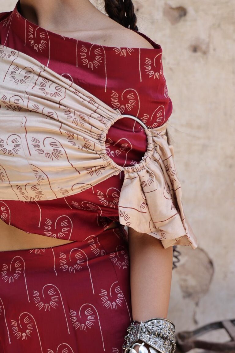 KALIKA TOP