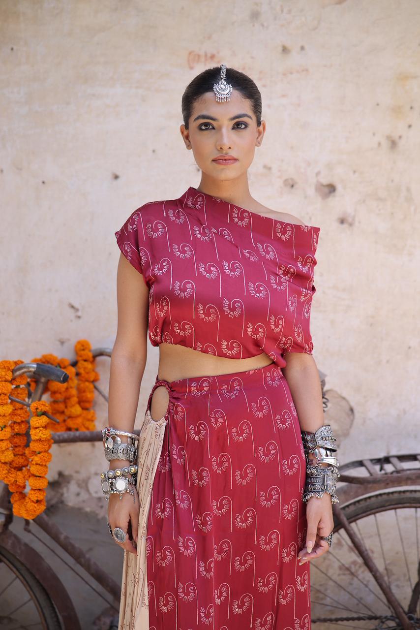 KALIKA TOP